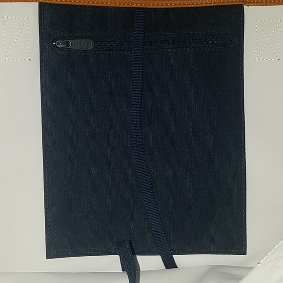 Lakeside tote- candy corners - Picture 3 of 7